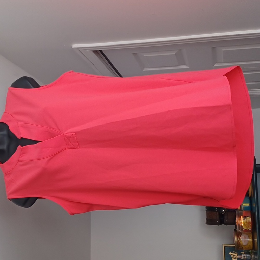 Coral sleeveless top
